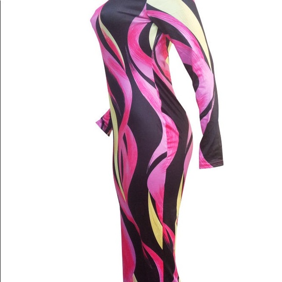 Painted Long Sleeve Dress - Picture 4 of 7